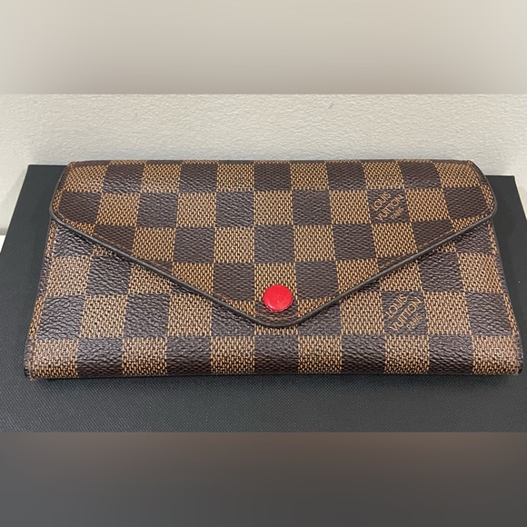 Sold‼️‼️LV DE Long Wallet with insert♥️ - Picture 12 of 16